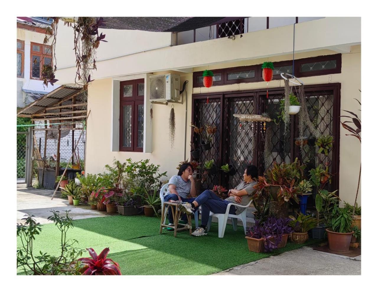Little Cozy Homestay Кота Бару Екстериор снимка