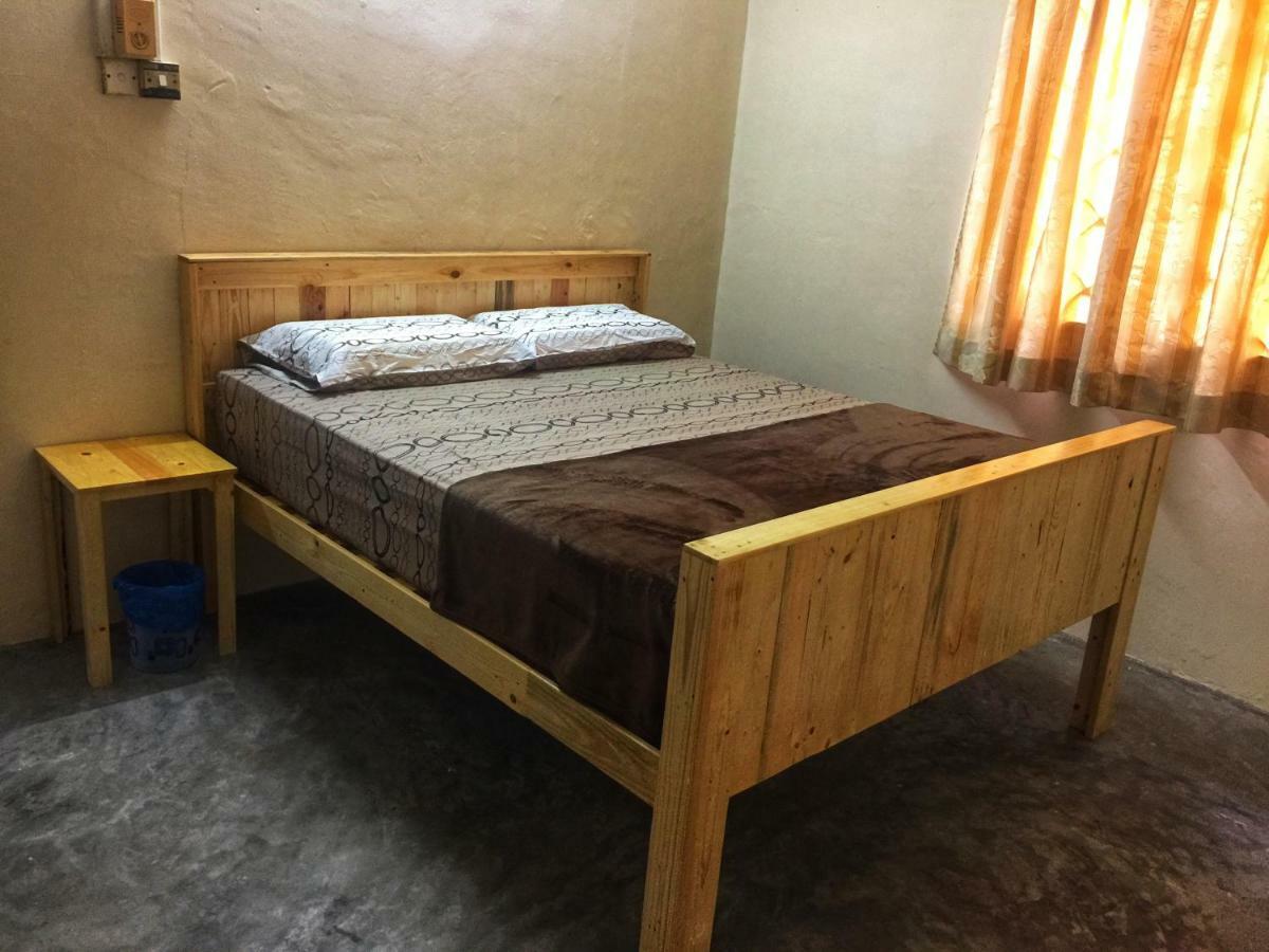 Little Cozy Homestay Кота Бару Екстериор снимка